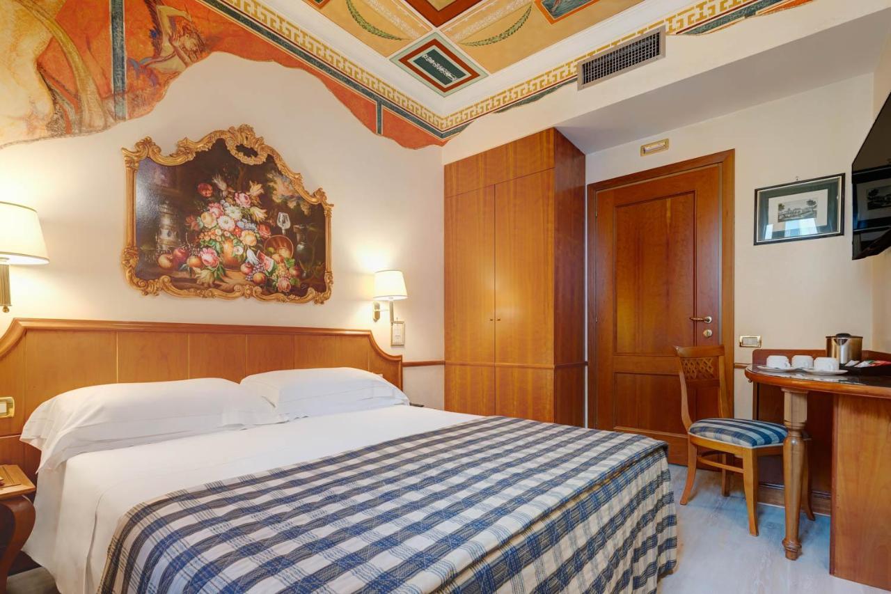 Hotel Amalfi Roma Esterno foto
