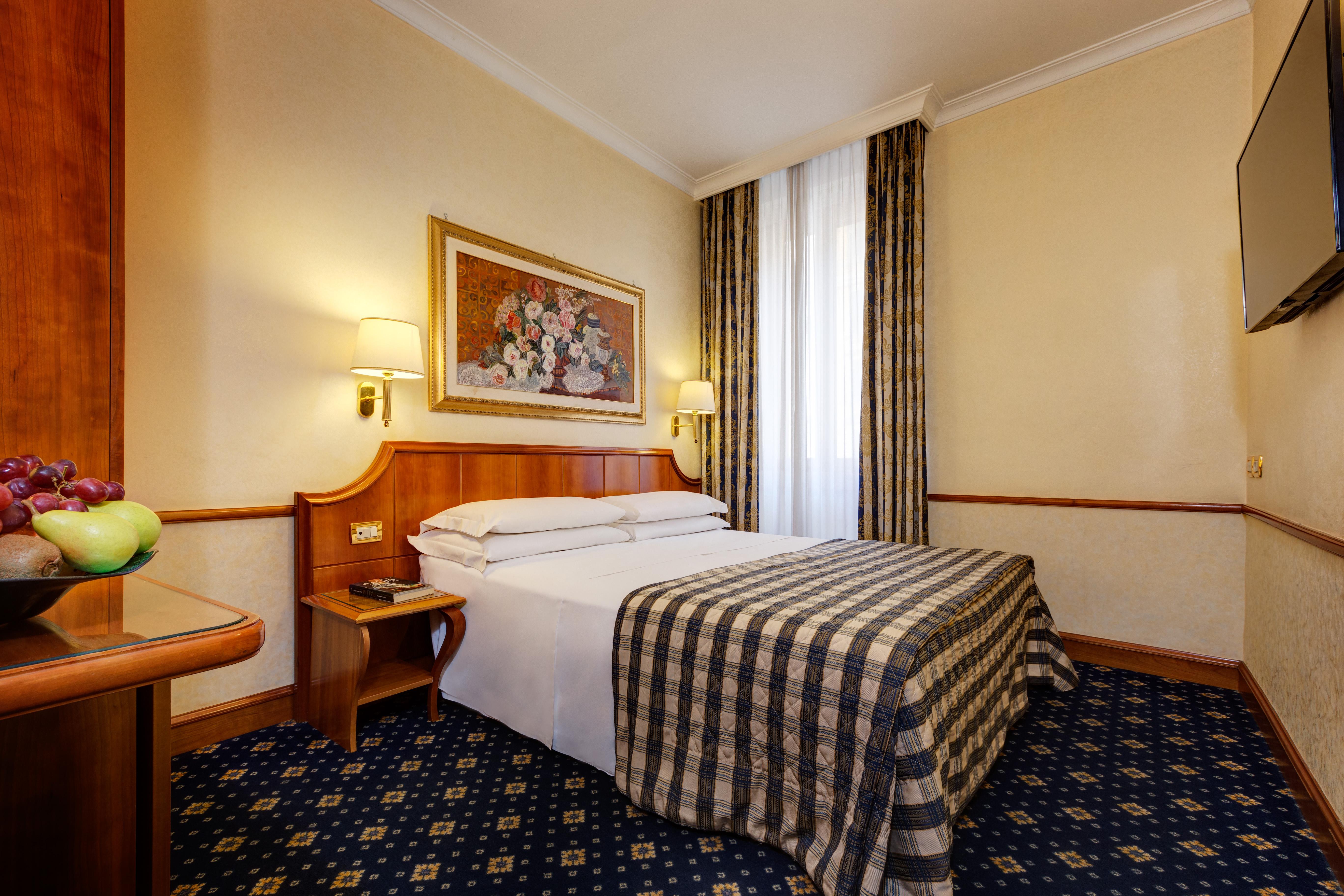 Hotel Amalfi Roma Esterno foto